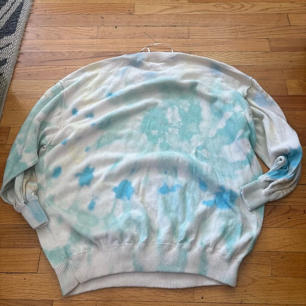 Free People Tie Die Graphic Sweater Size Small